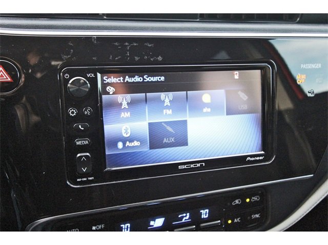 Used 2016 Scion iM image 23