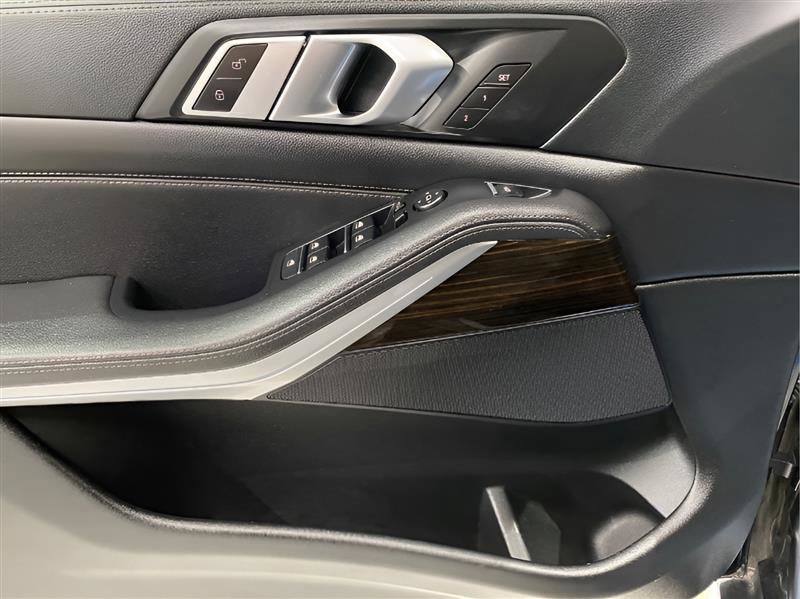 Used 2020 BMW X5 xDrive40i w/ Convenience Package image 21