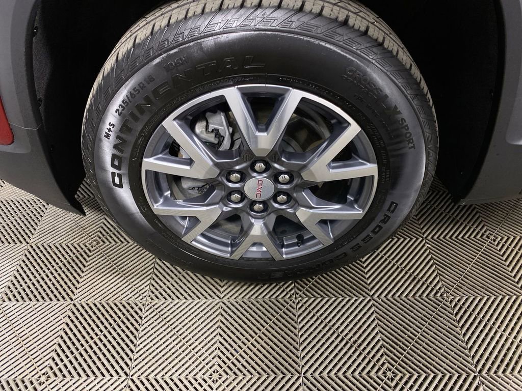 Certified 2023 GMC Acadia SLT w/ Trailering Package image 10