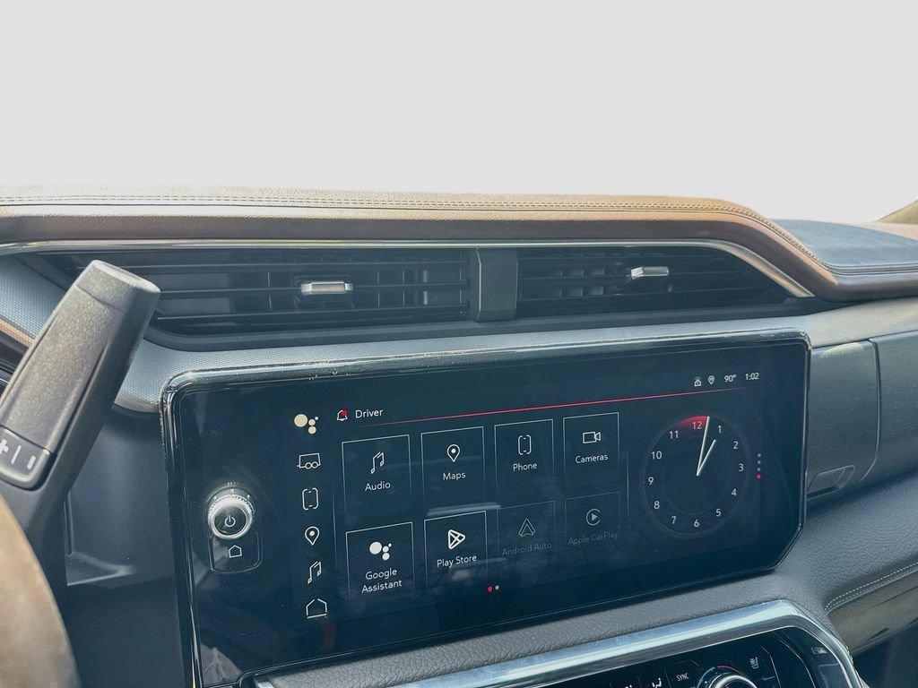 Used 2025 GMC Sierra 2500 Denali w/ Denali Reserve Package AWD/4WD image 16