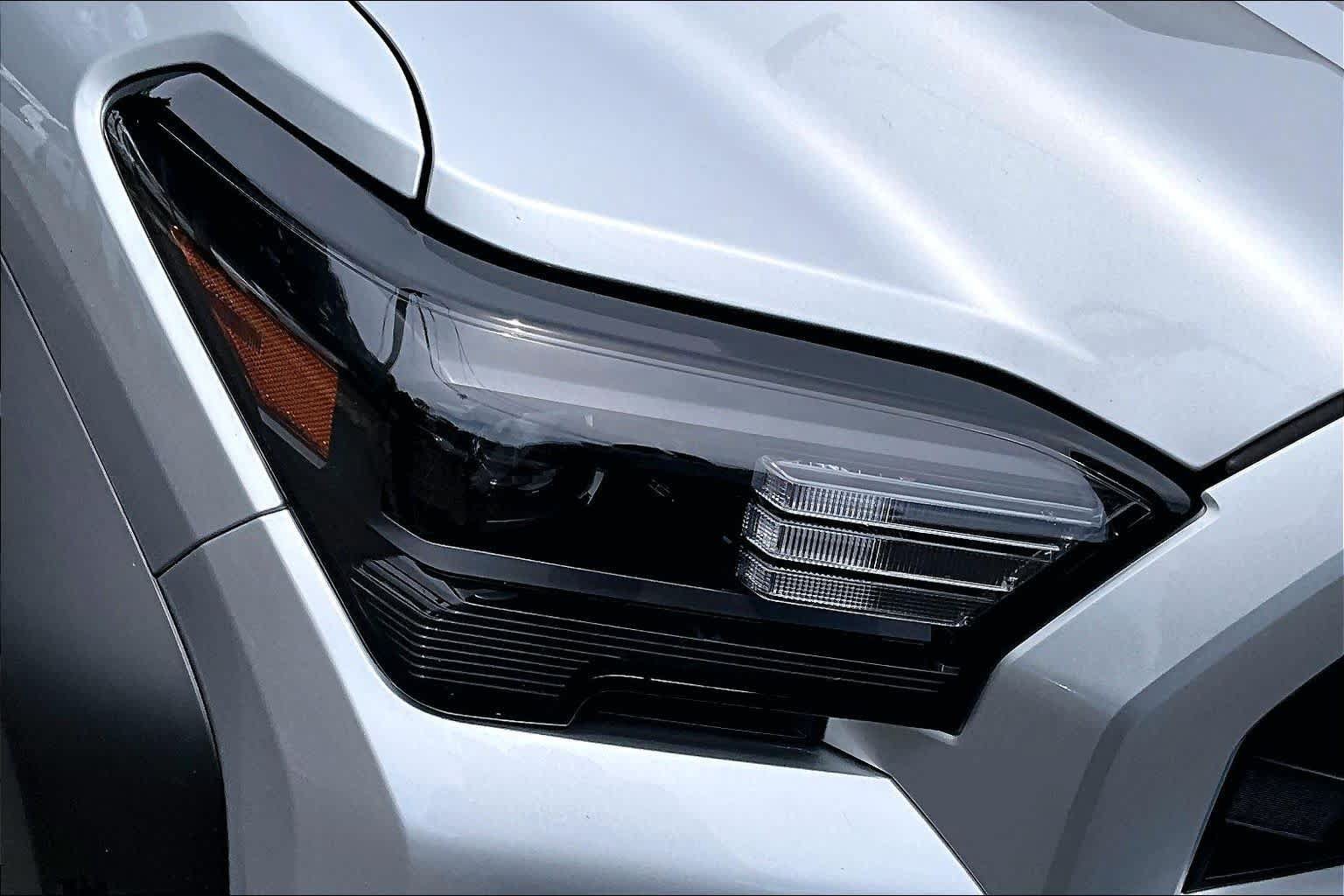 Certified 2026 Toyota 4Runner SR5 RWD image 28