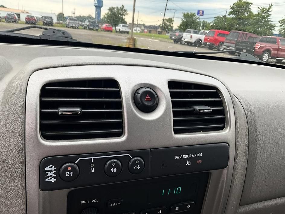 Used 2007 Chevrolet Colorado W/T AWD/4WD image 23