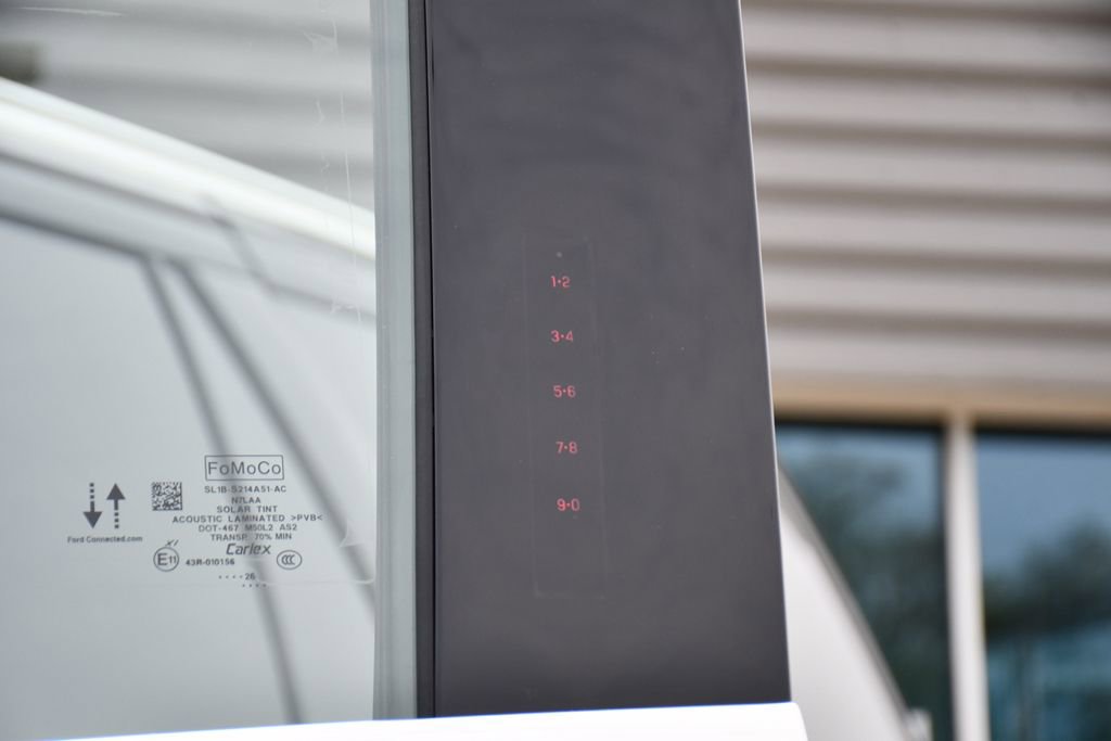 New 2026 Lincoln Navigator Premiere AWD/4WD image 46