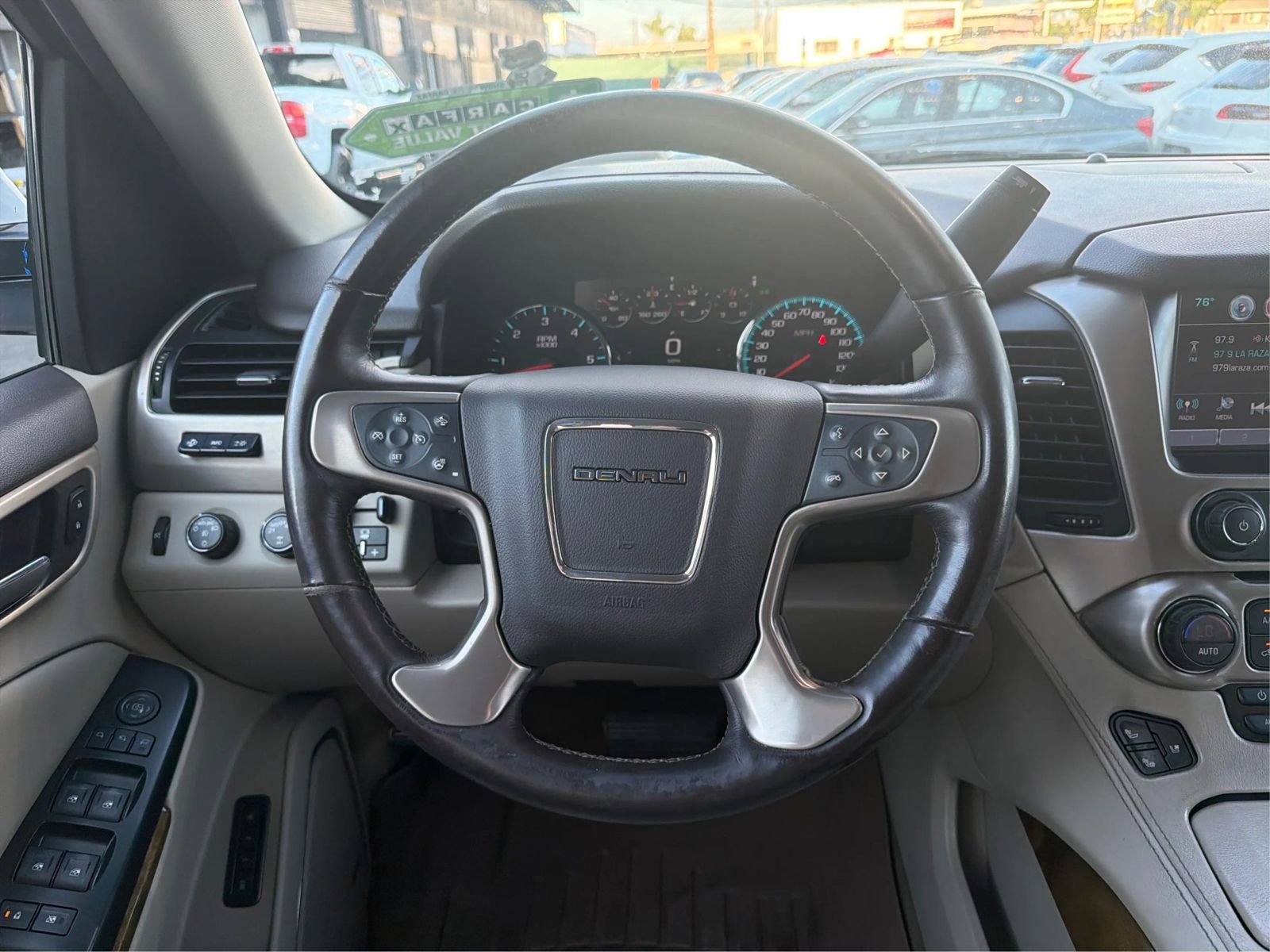 Used 2017 GMC Yukon Denali w/ Open Road Package AWD/4WD image 17