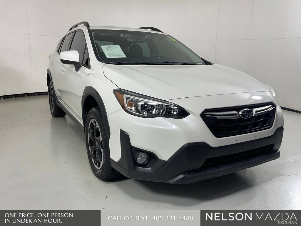 Used 2023 Subaru Crosstrek 2.0i Premium w/ Popular Package #3 AWD/4WD image 3
