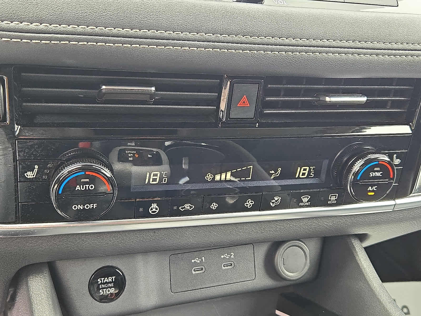 Used 2024 Nissan Rogue SL image 18