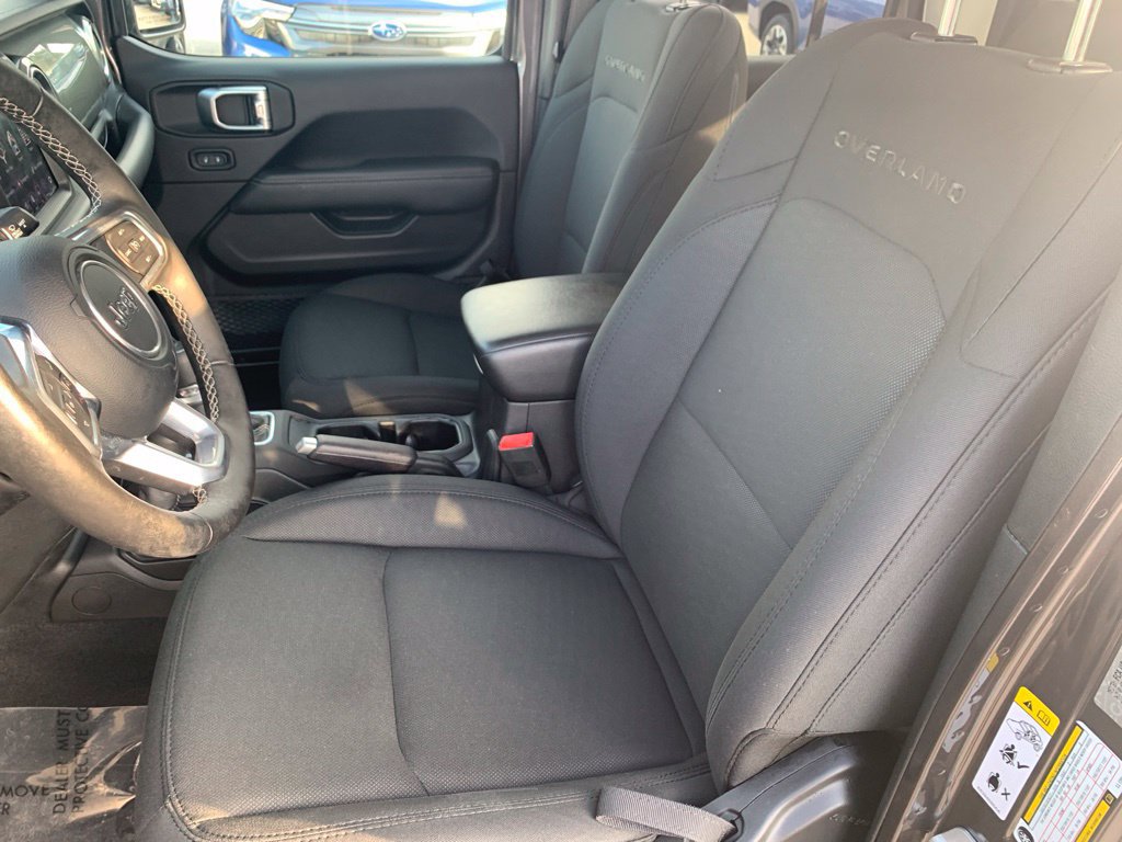 Used 2020 Jeep Gladiator Overland AWD/4WD image 15