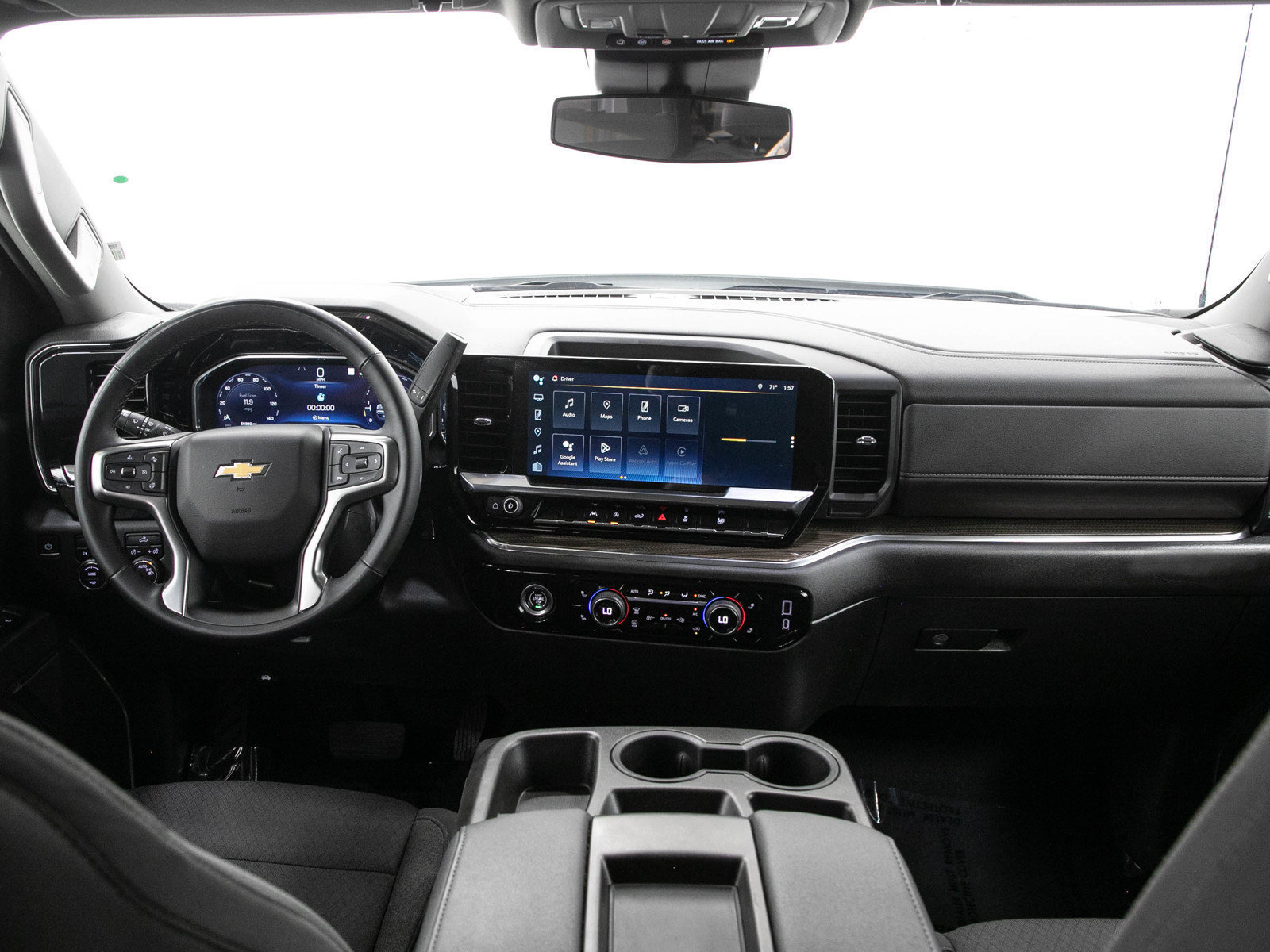 Used 2023 Chevrolet Silverado 1500 LT AWD/4WD image 16