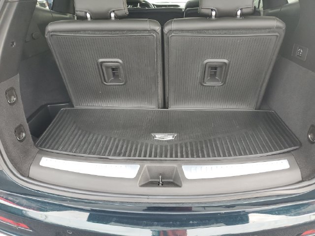 Certified 2024 Cadillac XT6 Luxury w/ LPO, Floor Liner Package AWD/4WD image 8