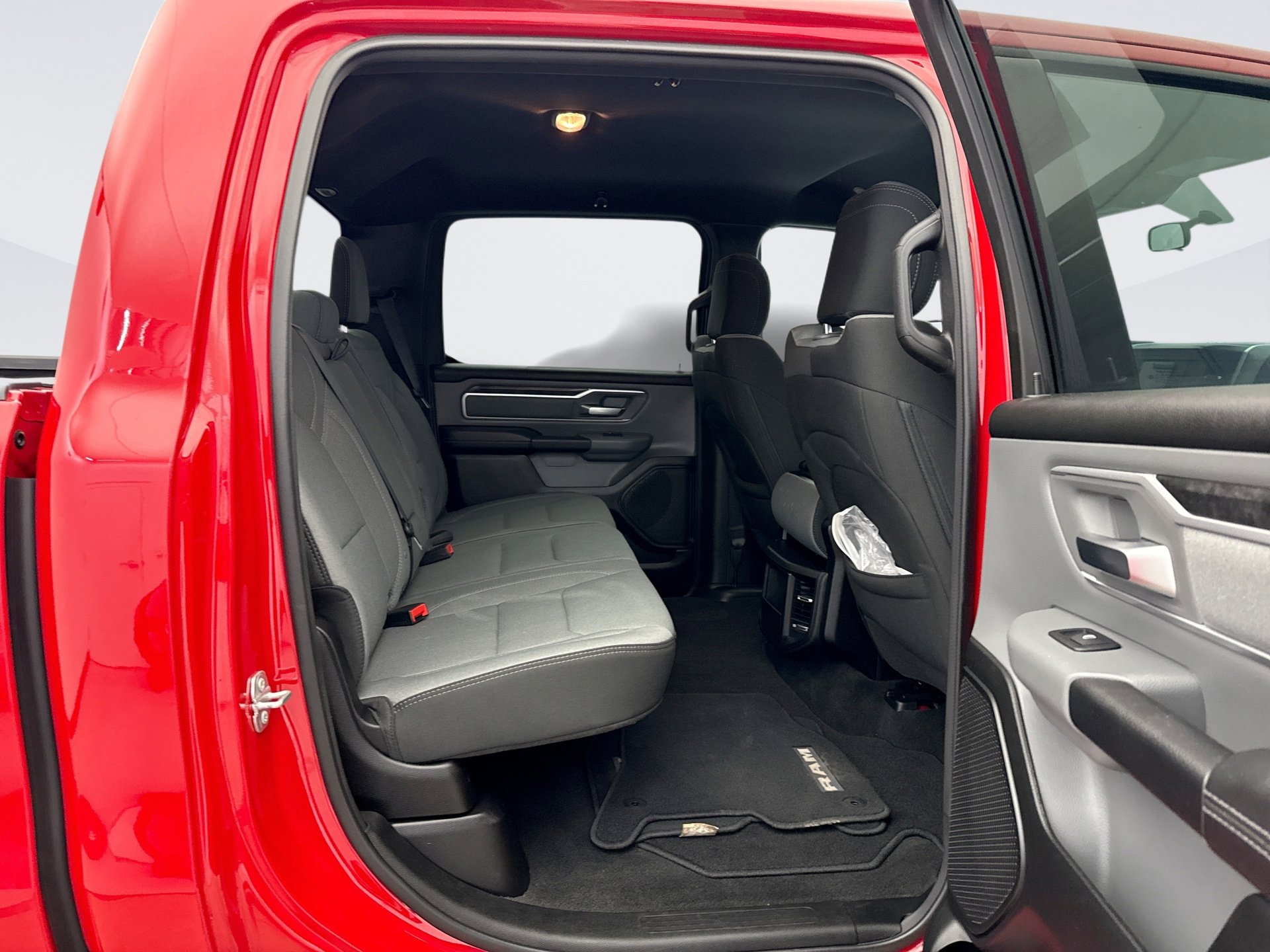 Used 2023 RAM 1500 Big Horn image 17