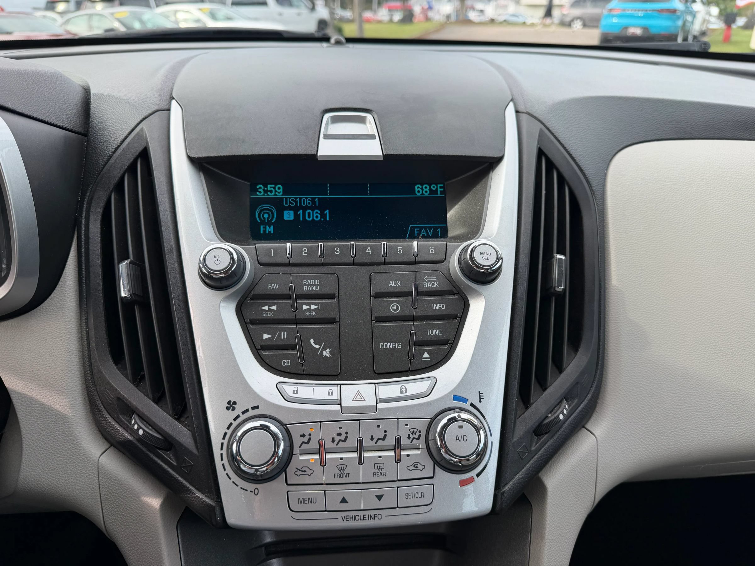 Used 2013 Chevrolet Equinox LS FWD image 19