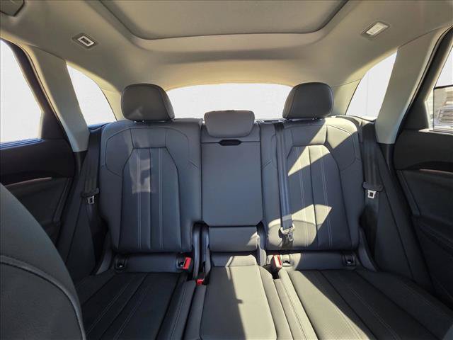 New 2025 Audi Q5 Premium Plus w/ Premium Plus AWD/4WD image 17