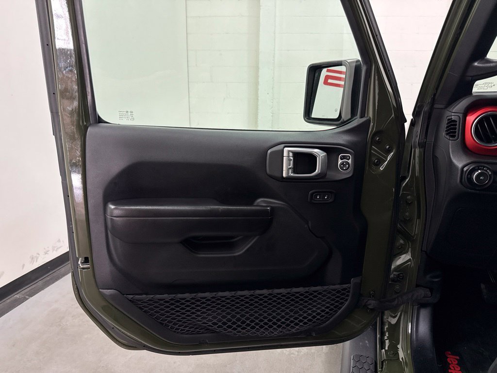 Used 2020 Jeep Wrangler Unlimited Rubicon AWD/4WD image 12