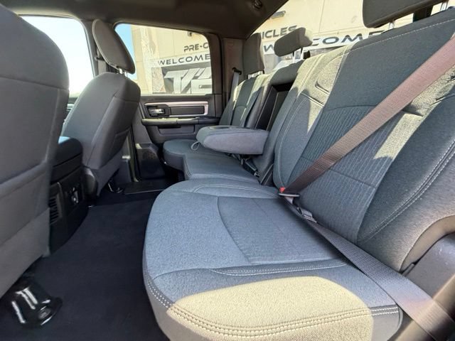 Used 2024 RAM 1500 Warlock AWD/4WD image 17