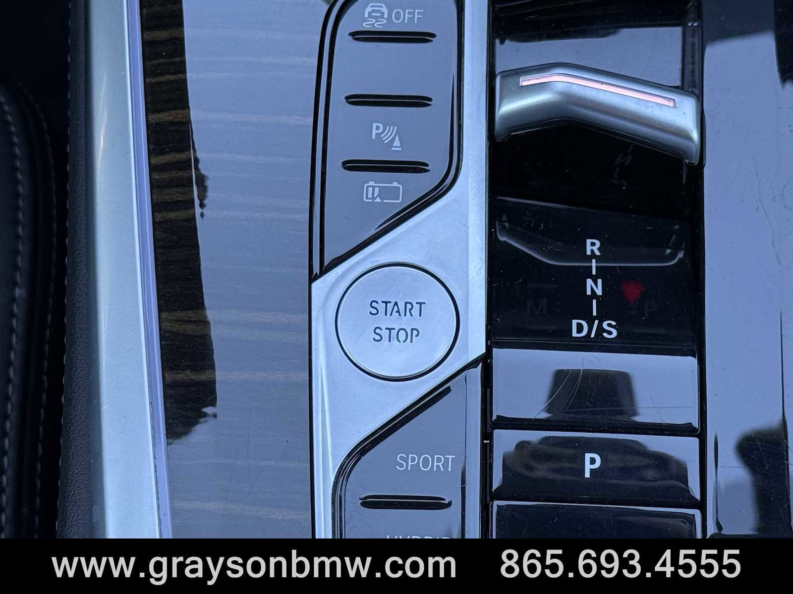 Used 2024 BMW X5 xDrive50e image 22