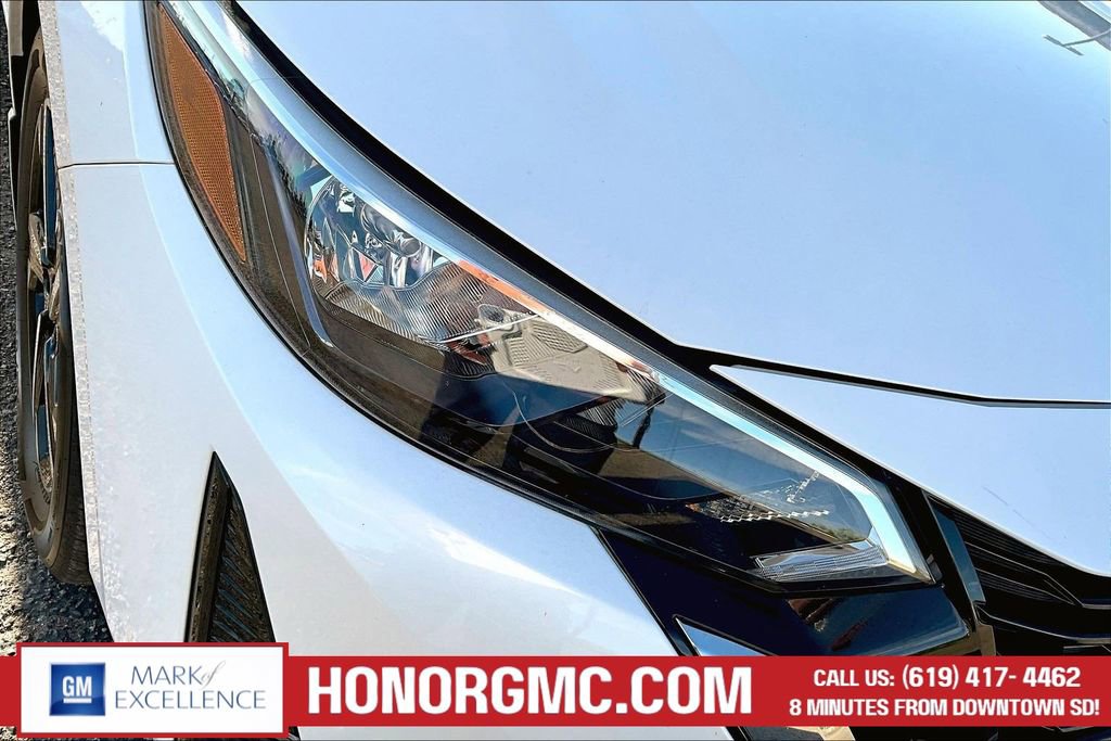 Used 2024 Nissan Sentra SV FWD image 29