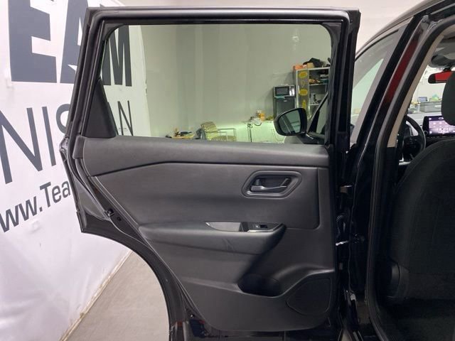 Certified 2024 Nissan Rogue S AWD/4WD image 23