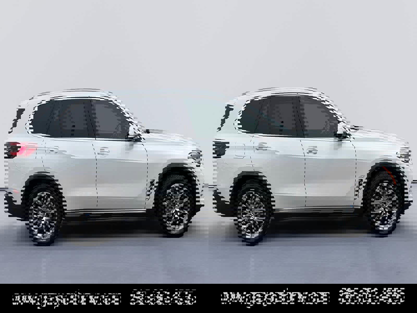 Used 2023 BMW X5 xDrive40i w/ Luxury Seating Package image 2