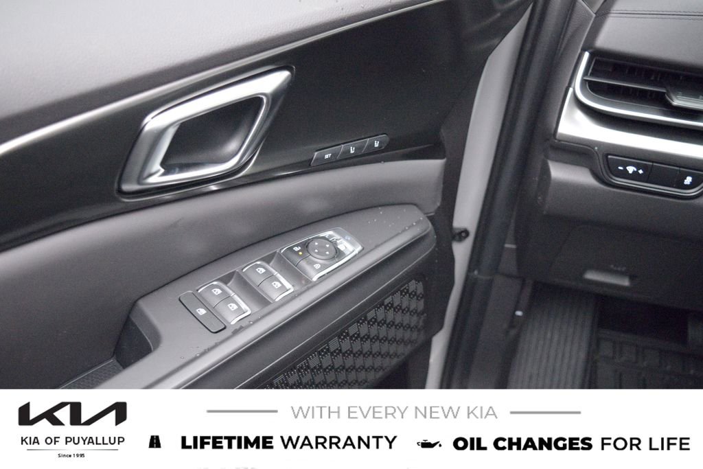 New 2026 Kia Carnival SX image 27