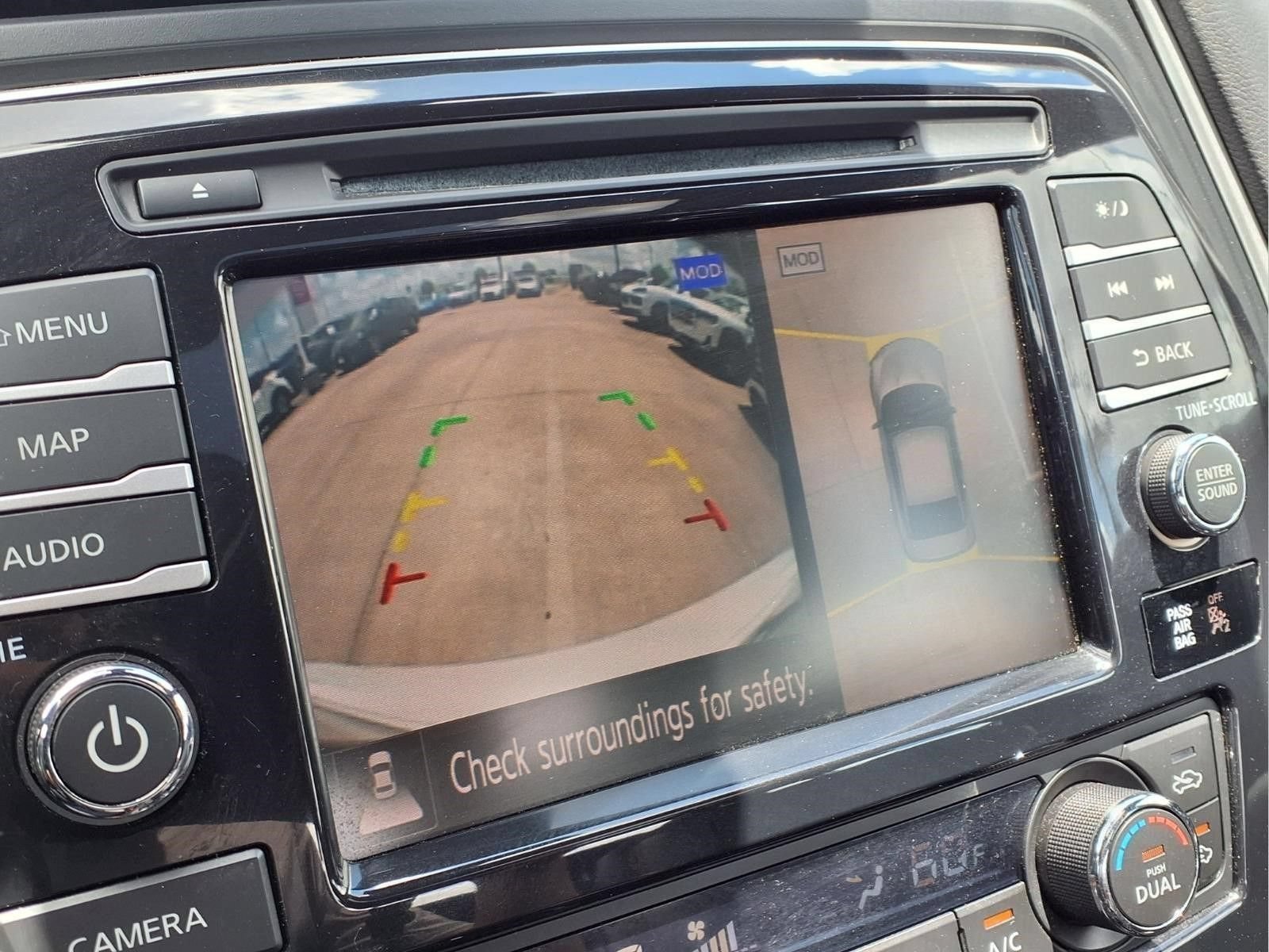 Used 2021 Nissan Maxima SR w/ Sport Mat Group FWD image 17