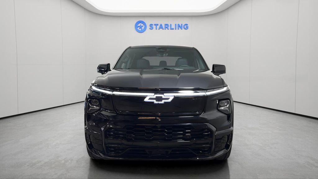 Used 2024 Chevrolet Silverado EV RST image 15