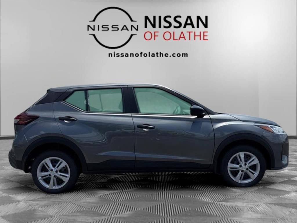 Certified 2025 Nissan Kicks Play S image 26