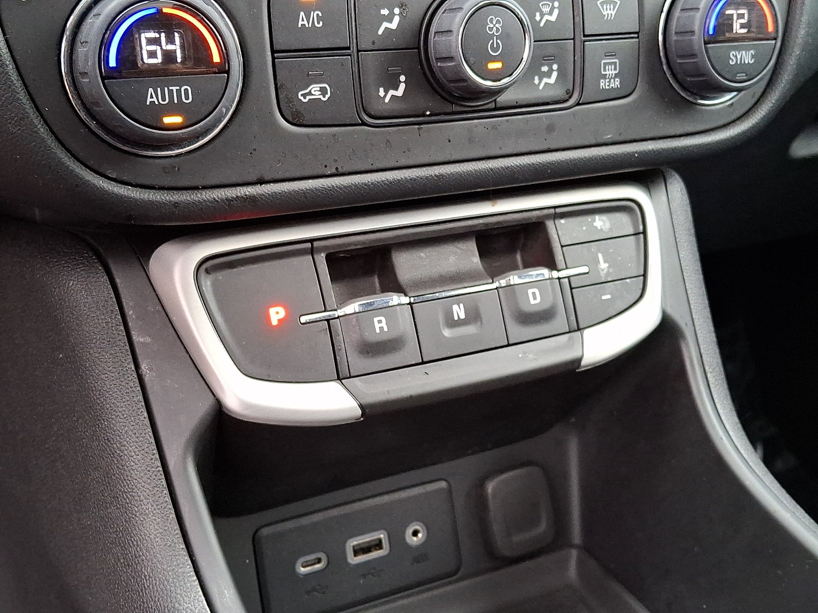 Certified 2023 GMC Terrain SLE w/ Driver Convenience Package AWD/4WD image 17