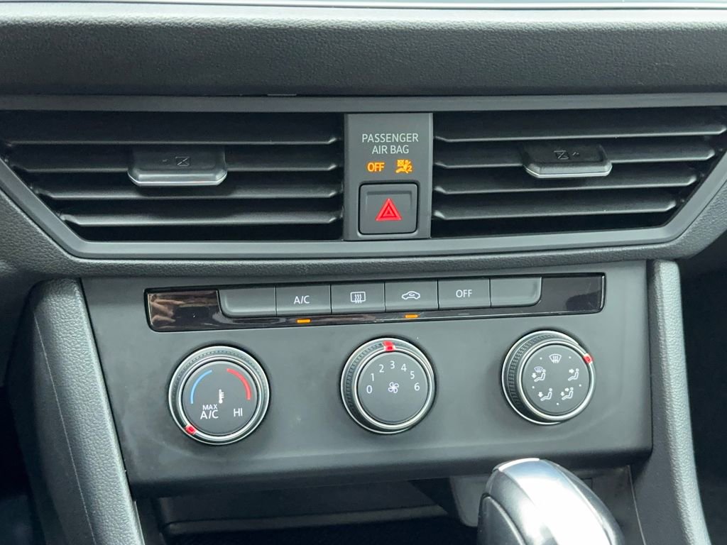 Used 2020 Volkswagen Jetta S image 27