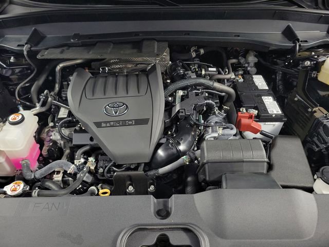 Used 2024 Toyota Grand Highlander XLE image 11