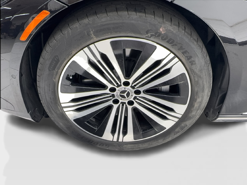 Used 2024 Mercedes-Benz EQS 450+ Sedan image 15