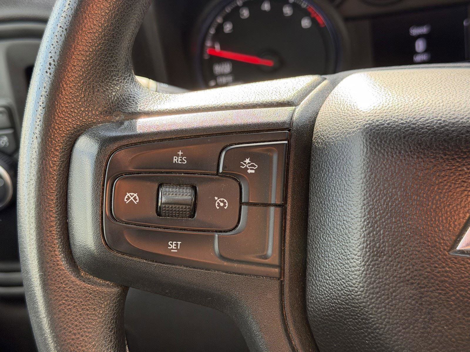 Used 2024 Chevrolet Silverado 1500 Custom image 13