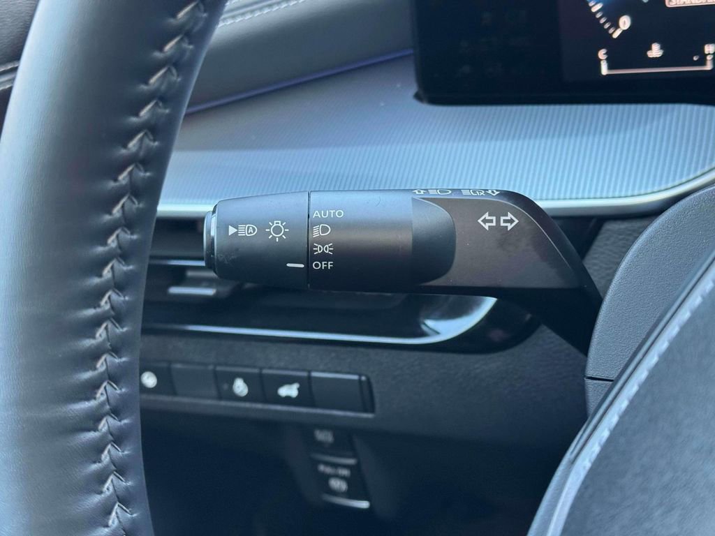 Certified 2025 Nissan Murano SL AWD/4WD image 22