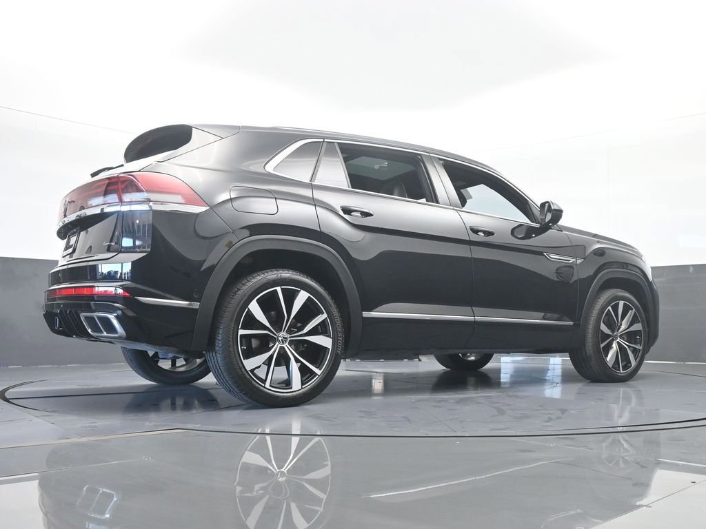 Used 2024 Volkswagen Atlas Cross Sport SEL Premium R-Line image 70