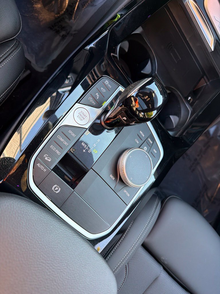 Used 2024 BMW X3 xDrive30i w/ M Sport Package AWD/4WD image 33
