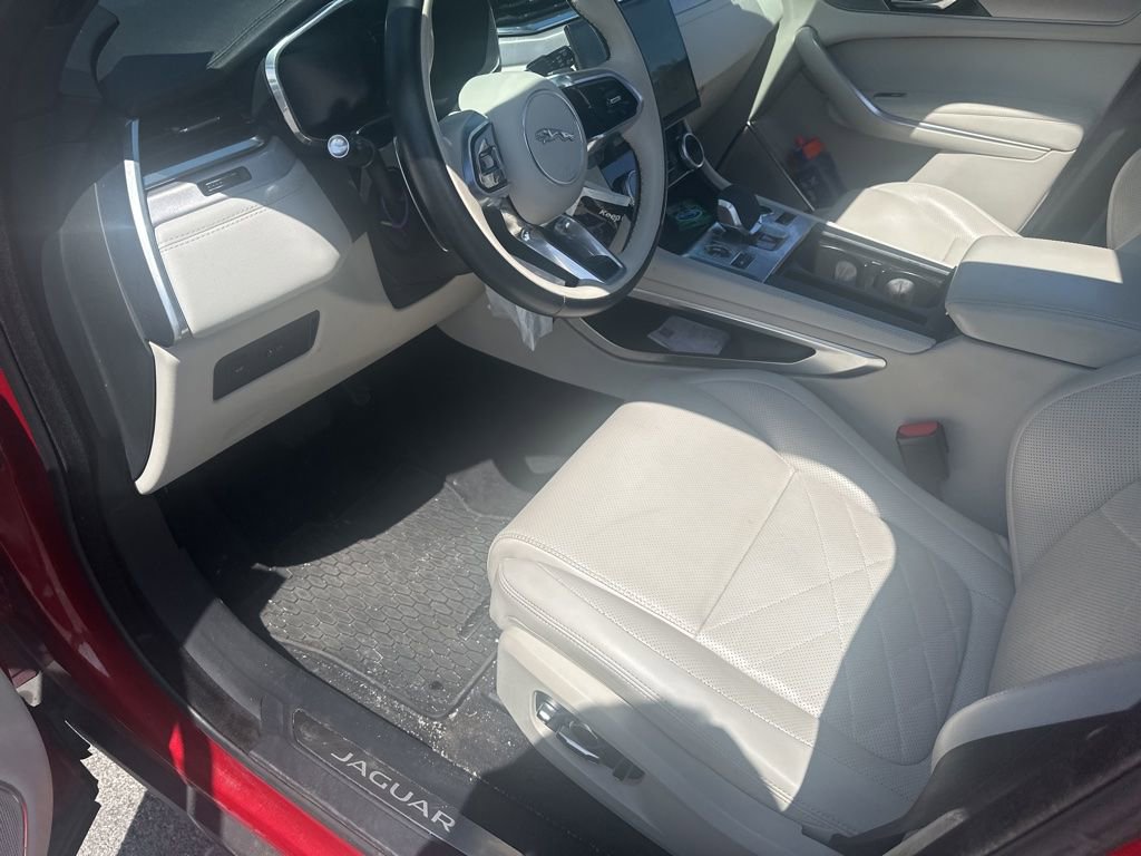 Used 2023 Jaguar F-PACE S AWD/4WD image 7