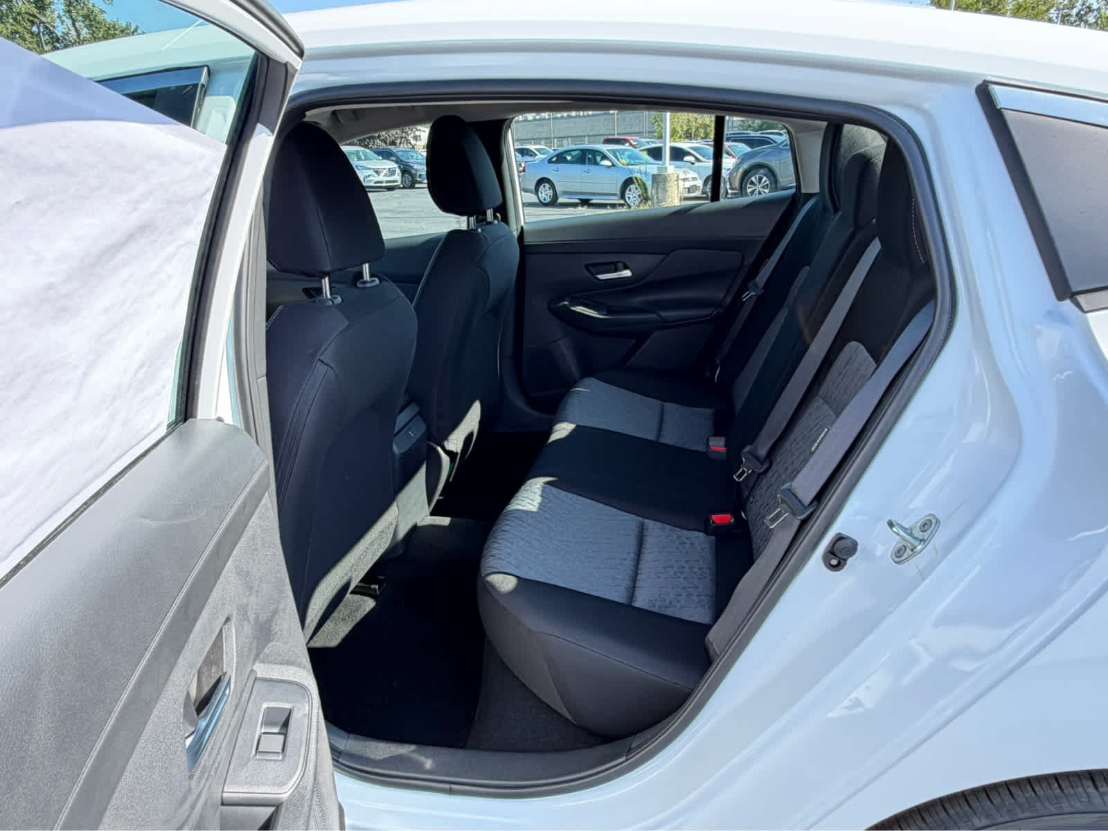 New 2027 Nissan Sentra SV w/ SV Convenience Package FWD image 13
