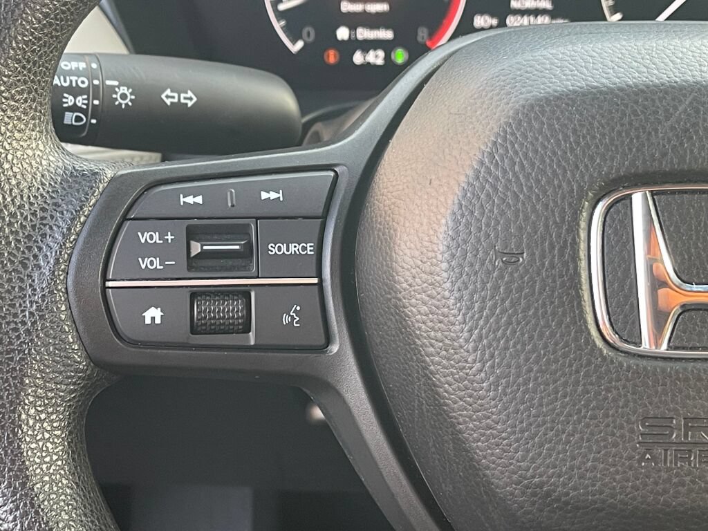 Used 2024 Honda HR-V LX image 16