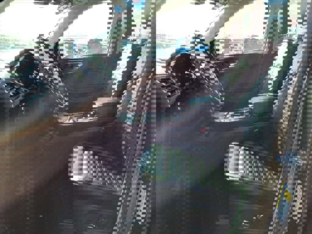 Certified 2019 Ford Edge SEL w/ Equipment Group 201A image 11