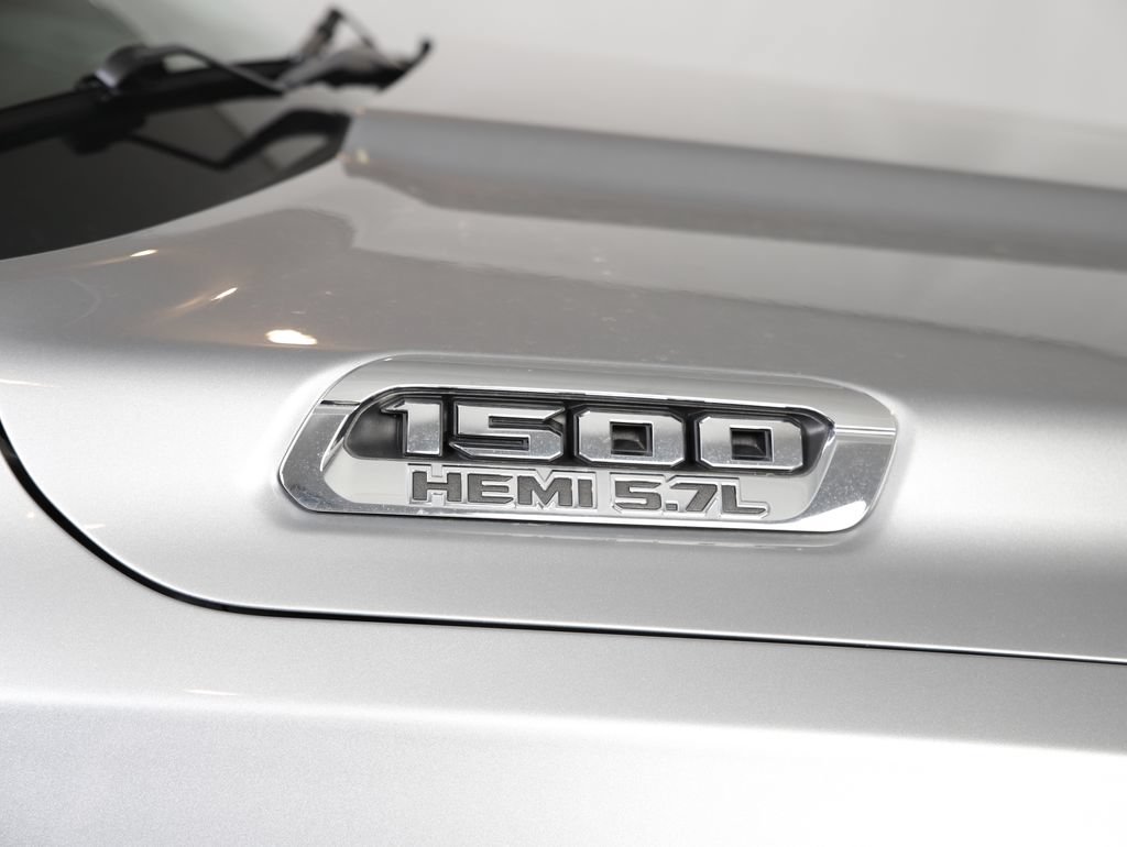 Used 2022 RAM 1500 Big Horn AWD/4WD image 8