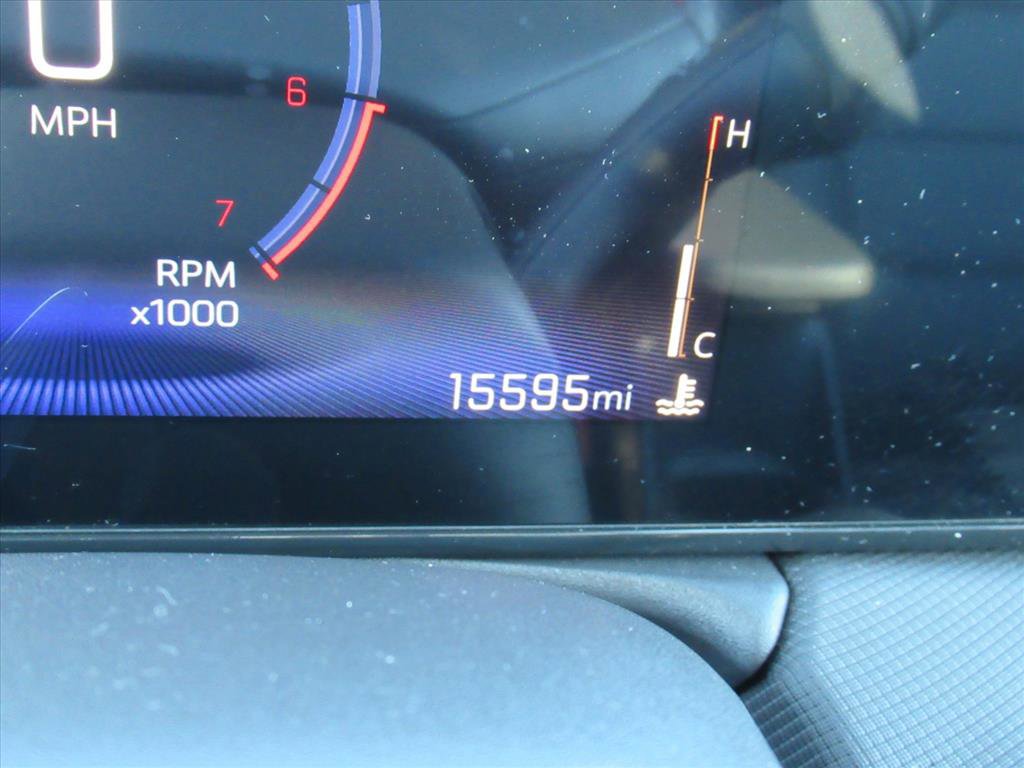 Used 2024 Chevrolet TrailBlazer RS w/ Convenience Package image 32