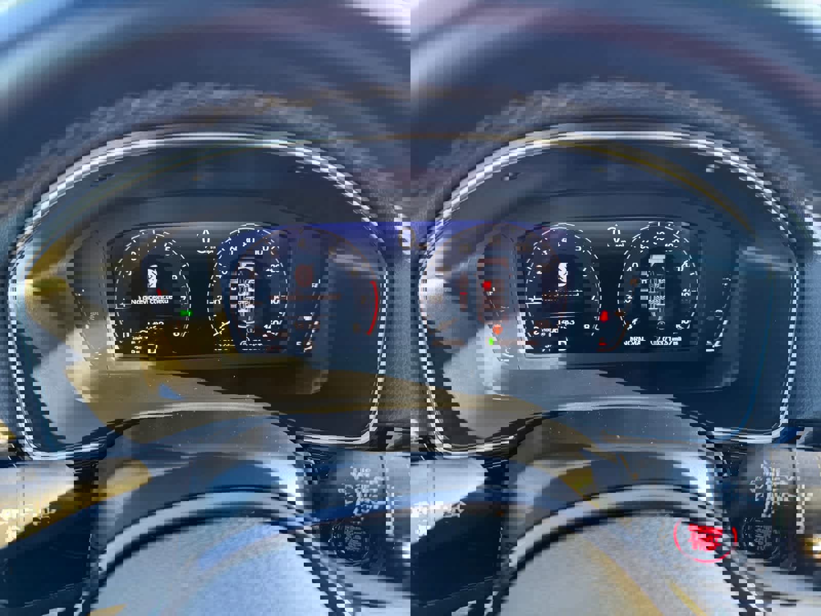 Used 2022 Honda Civic Sport Touring image 5