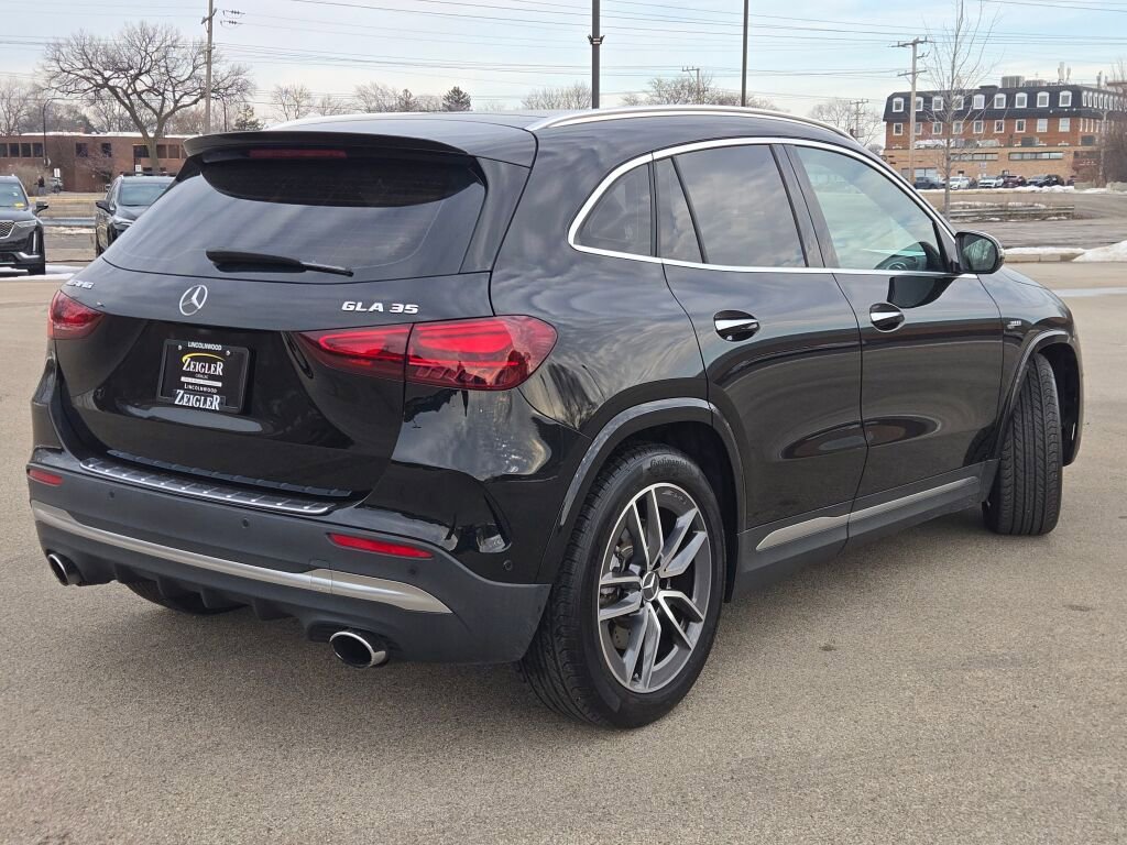 Used 2024 Mercedes-Benz GLA 35 AMG 4MATIC image 11