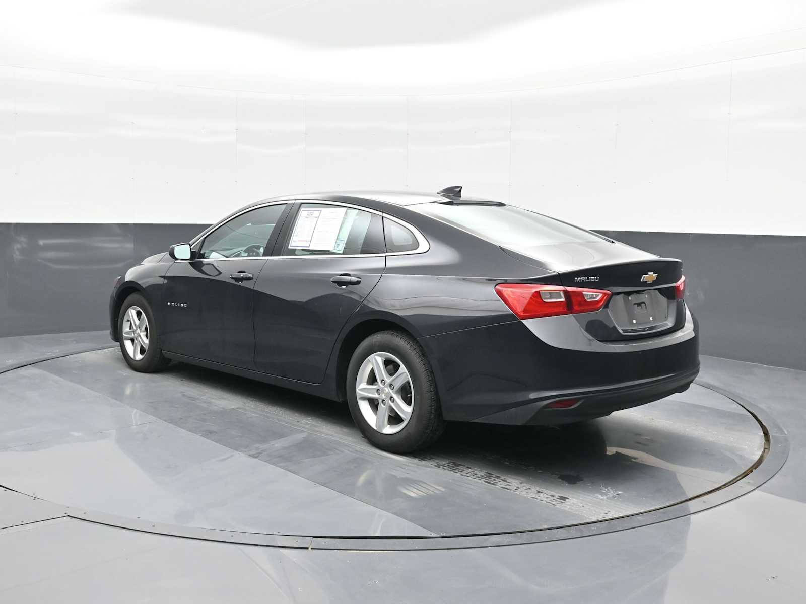 Used 2023 Chevrolet Malibu LT image 6