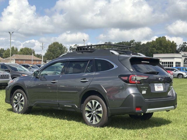 Used 2025 Subaru Outback Touring XT w/ Popular Package #2 AWD/4WD image 9
