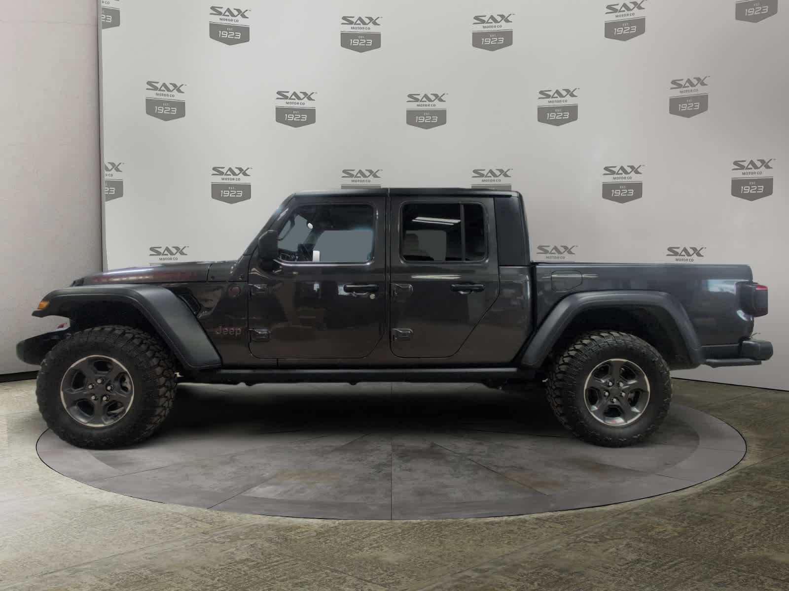 Used 2020 Jeep Gladiator Rubicon AWD/4WD image 2