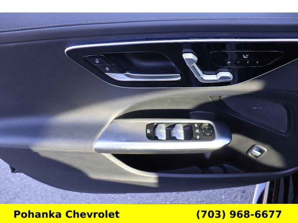 Used 2023 Mercedes-Benz C 300 4MATIC Sedan image 16