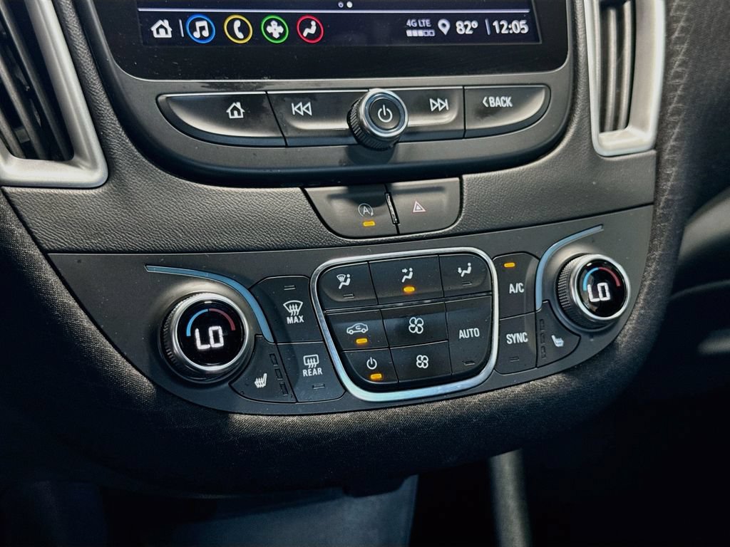 Used 2025 Chevrolet Malibu LT FWD image 15