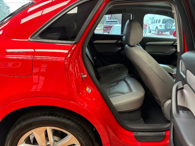 Used 2017 Audi Q3 2.0T Premium FWD image 36