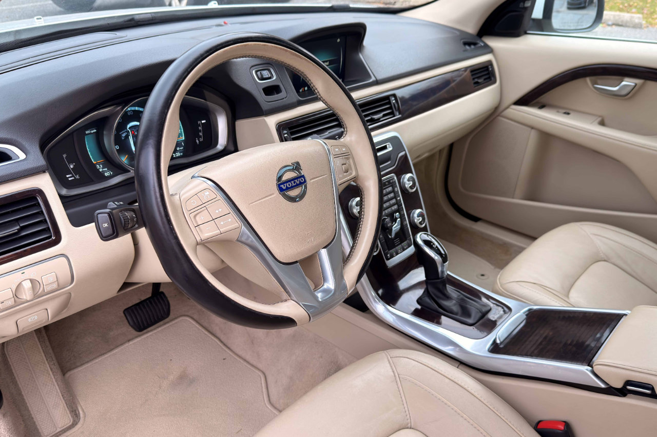 Used 2015 Volvo S80 T6 image 17