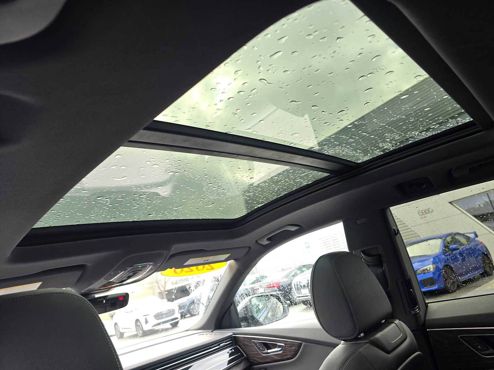 Used 2020 Audi Q8 Premium w/ Black Optic Package image 21